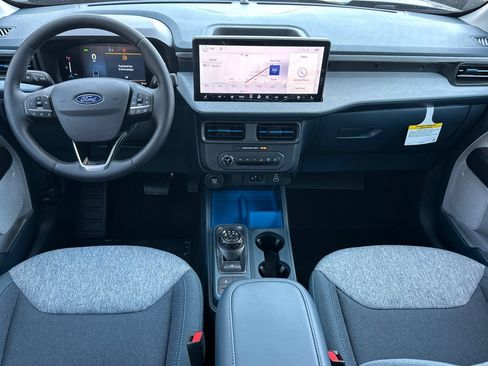 New 2026 Ford Maverick XLT w/ XLT Luxury Package FWD image 12