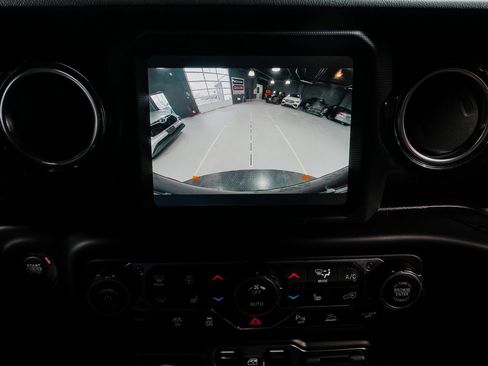 Used 2023 Jeep Wrangler Unlimited Rubicon 392 w/ Xtreme Recon 35" Tire Package image 19