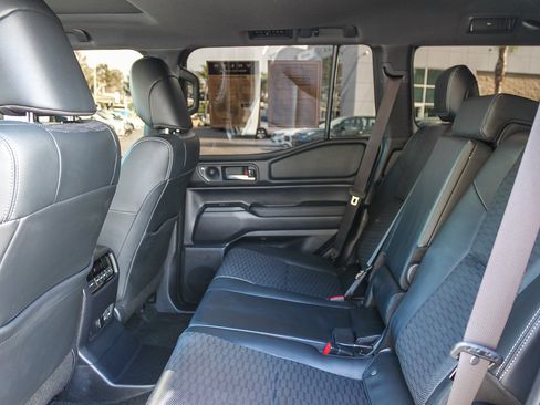 Used 2025 Toyota Land Cruiser image 19