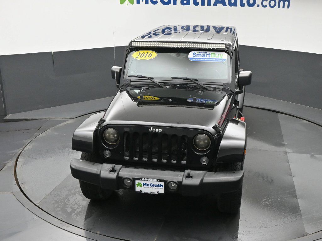Used 2016 Jeep Wrangler Unlimited Rubicon w/ Max Tow Package AWD/4WD image 27