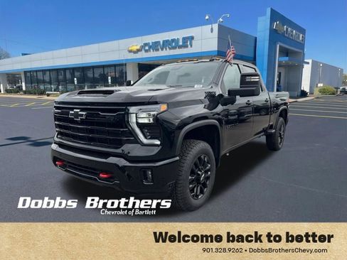 New 2026 Chevrolet Silverado 2500 LTZ w/ LTZ Plus Package AWD/4WD image 3