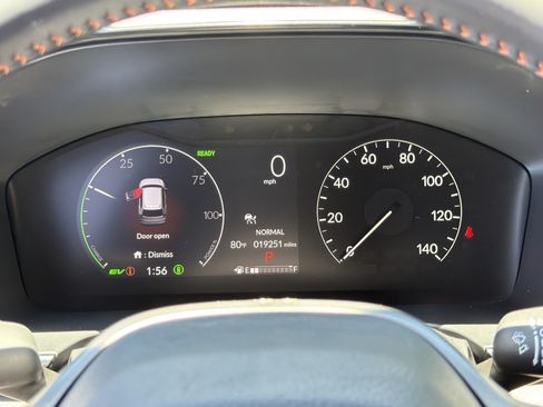 Used 2025 Honda CR-V Sport-L image 27