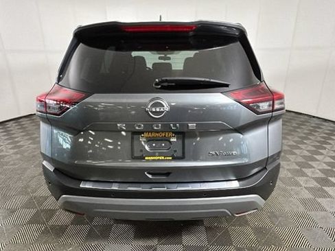 Used 2023 Nissan Rogue SV w/ SV Premium B Package AWD/4WD image 3