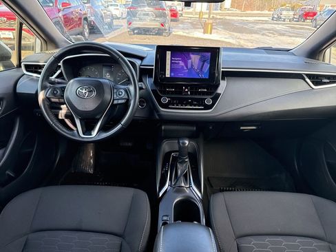 Used 2023 Toyota Corolla SE image 11