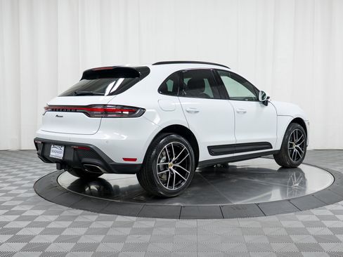 New 2026 Porsche Macan AWD/4WD image 7