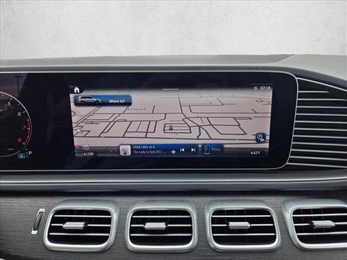 Used 2025 Mercedes-Benz GLS 450 4MATIC image 14