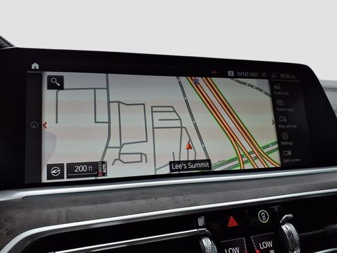 Used 2023 BMW X5 xDrive40i w/ Premium Package image 12