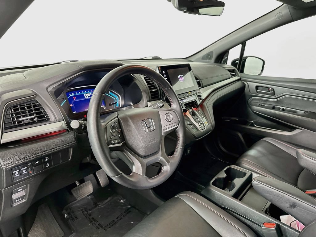 Certified 2023 Honda Odyssey Sport image 10