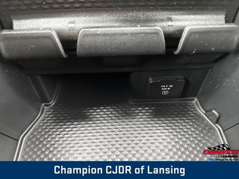 Used 2022 RAM 1500 Big Horn image 39