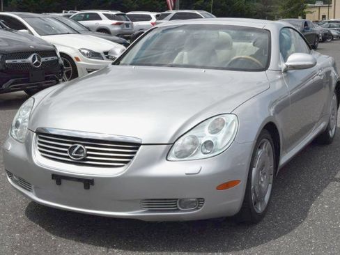 Used 2003 Lexus SC 430 Convertible RWD image 3