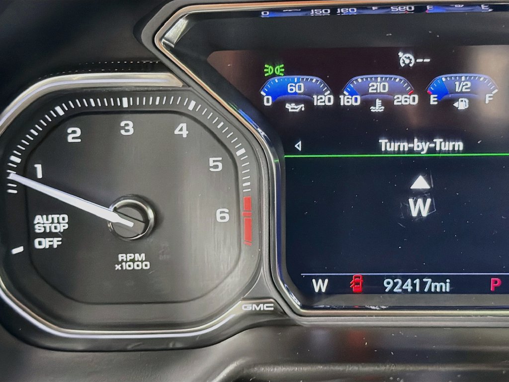 Used 2021 GMC Yukon AT4 AWD/4WD image 13