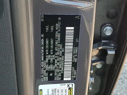 Certified 2024 Lexus RX 350 Premium w/ Accessory Package AWD/4WD image 25