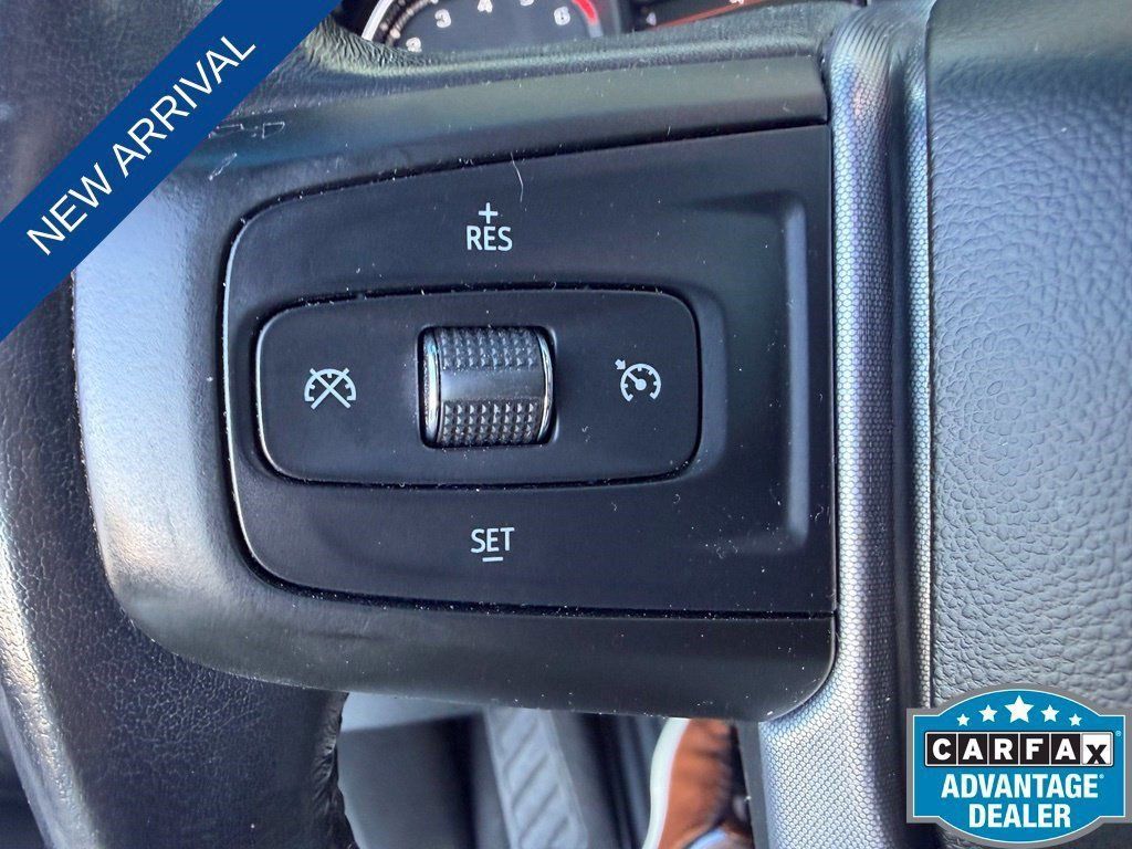 Used 2020 GMC Sierra 1500 SLE w/ Trailering Package RWD image 11