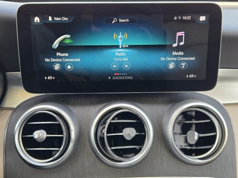 Used 2021 Mercedes-Benz GLC 300 4MATIC image 14