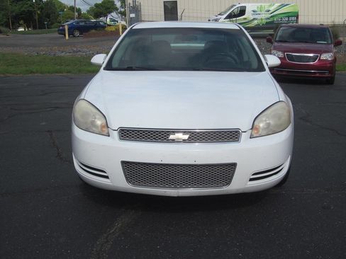 Used 2012 Chevrolet Impala LT FWD image 3