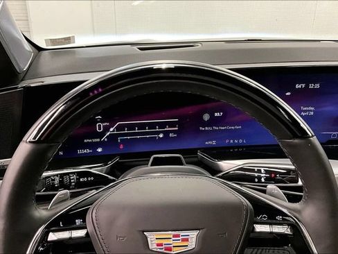 Used 2025 Cadillac Escalade ESV Sport Platinum AWD/4WD image 30
