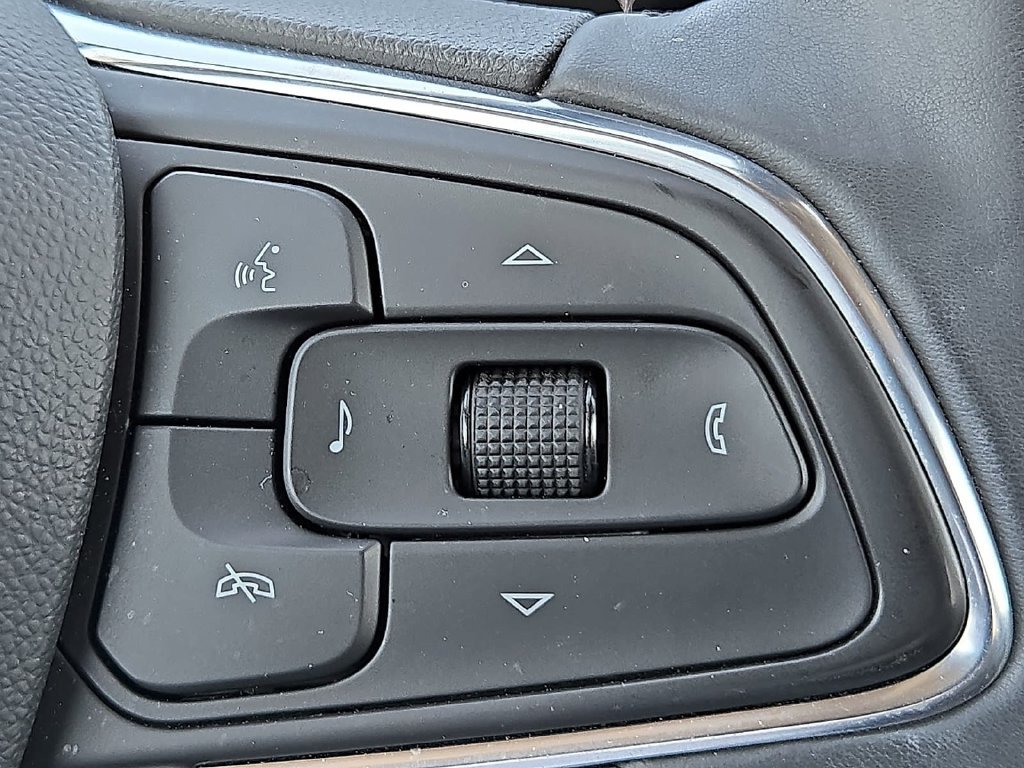 Used 2024 Buick Encore GX Sport Touring w/ Comfort Package FWD image 20