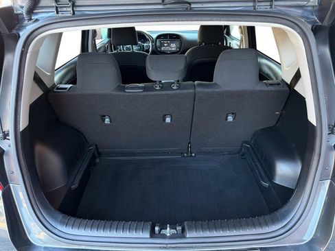 Used 2022 Kia Soul LX w/ Technology Package image 9