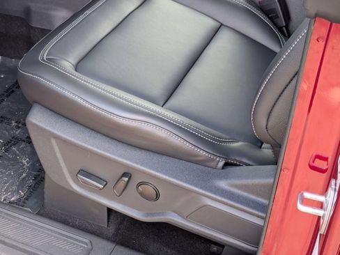 New 2026 Ford Bronco Outer Banks image 4