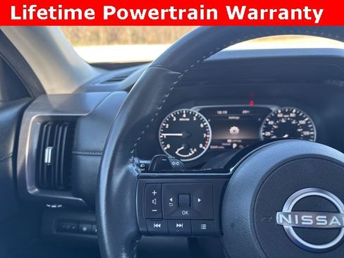 Used 2024 Nissan Pathfinder SL w/ Cargo Package image 13