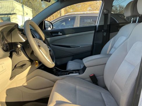 Used 2018 Hyundai Tucson SEL image 13