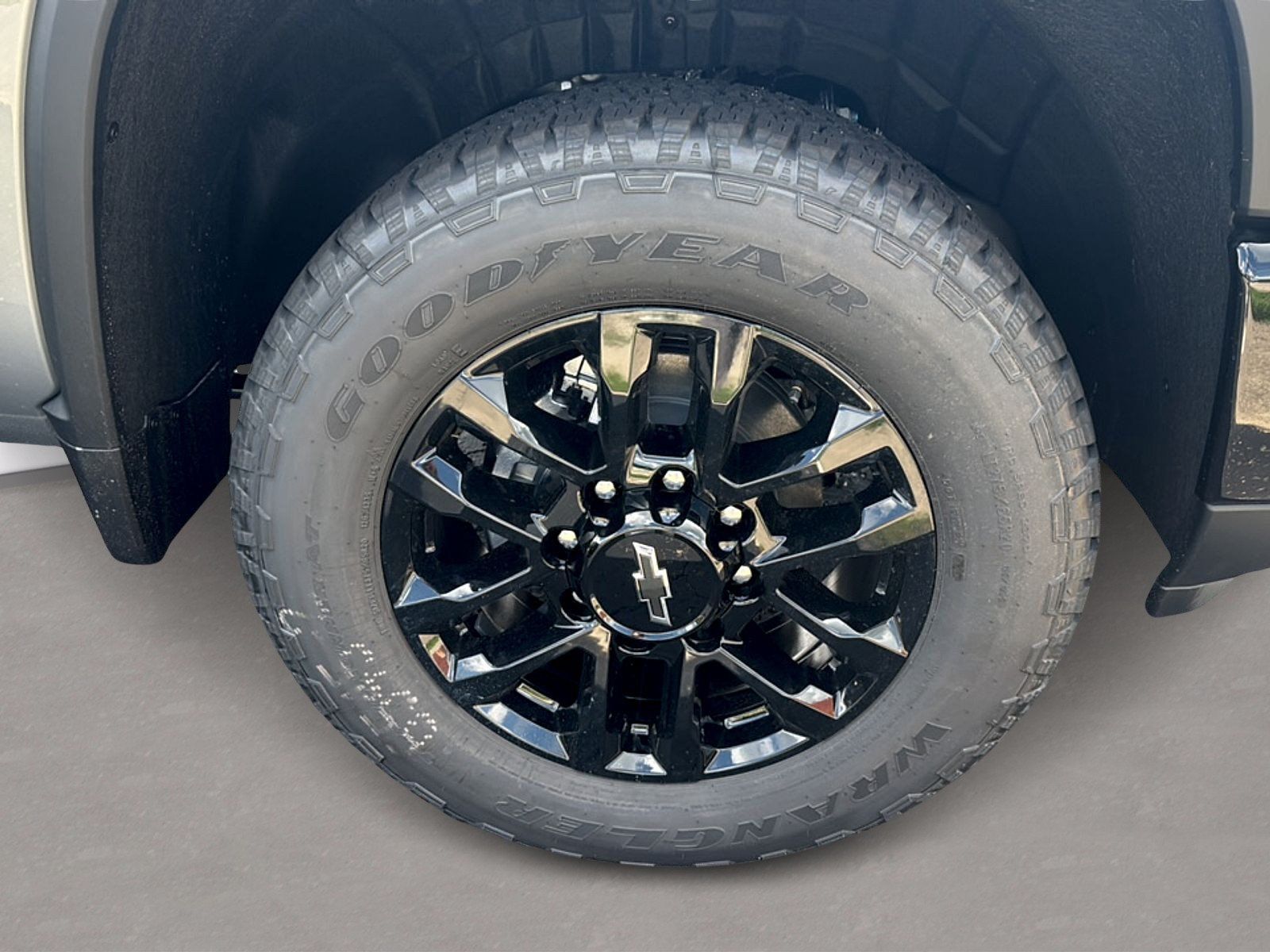 New 2026 Chevrolet Silverado 2500 Custom w/ Custom Value Package AWD/4WD image 3