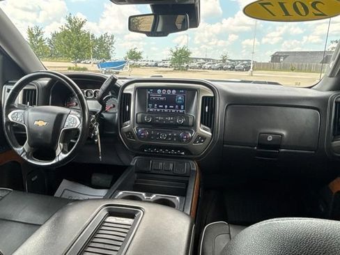 Used 2017 Chevrolet Silverado 1500 High Country w/ High Desert Package AWD/4WD image 30