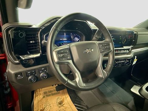 Used 2024 Chevrolet Silverado 1500 LT Trail Boss AWD/4WD image 12