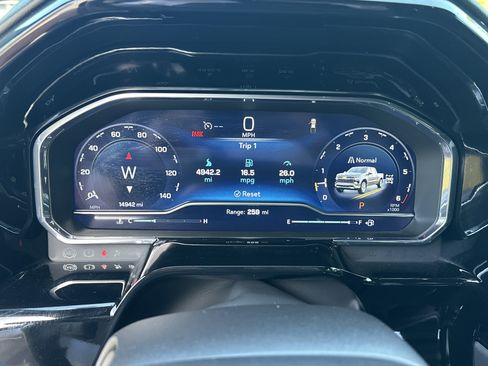 Certified 2025 Chevrolet Silverado 1500 RST AWD/4WD image 27