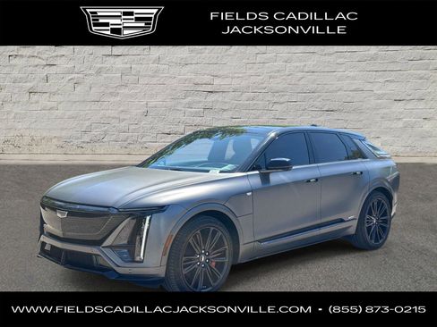 New 2026 Cadillac Lyriq V AWD/4WD image 1