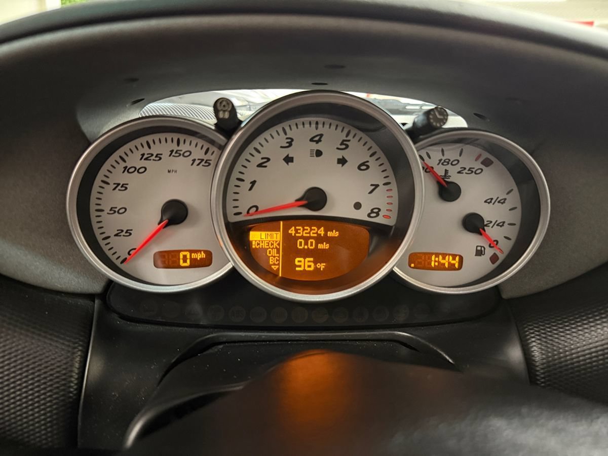 Used 2004 Porsche Boxster S RWD image 12