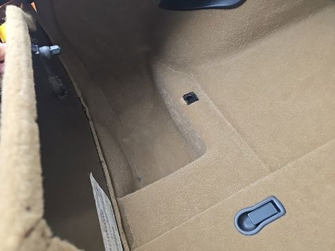 Used 2003 Chevrolet Corvette Convertible w/ Preferred Equipment Group1 image 72