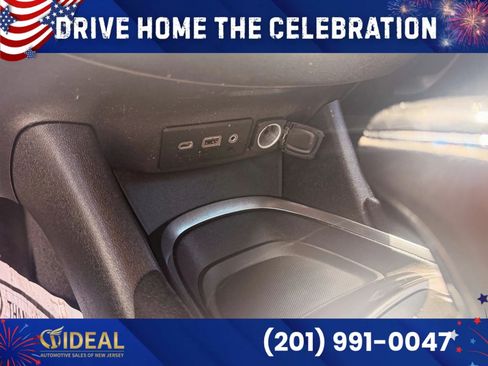 Used 2019 Chevrolet Malibu LT FWD image 26