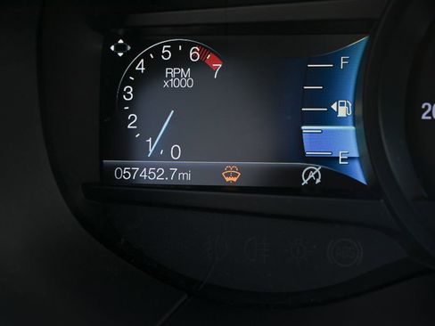 Used 2019 Ford Edge SEL w/ Equipment Group 201A FWD image 10