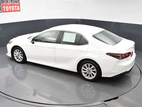 Used 2024 Toyota Camry LE image 18