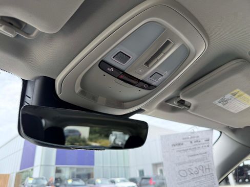 Certified 2025 Volvo XC90 T8 Plus w/ Protection Package Premier AWD/4WD image 26