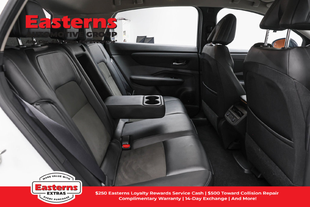 Used 2024 Nissan Ariya AWD image 26
