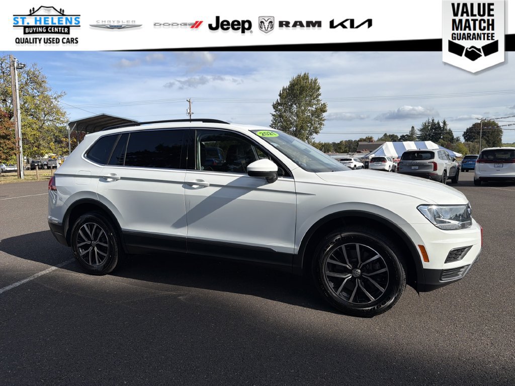 Used 2021 Volkswagen Tiguan SE AWD/4WD image 9