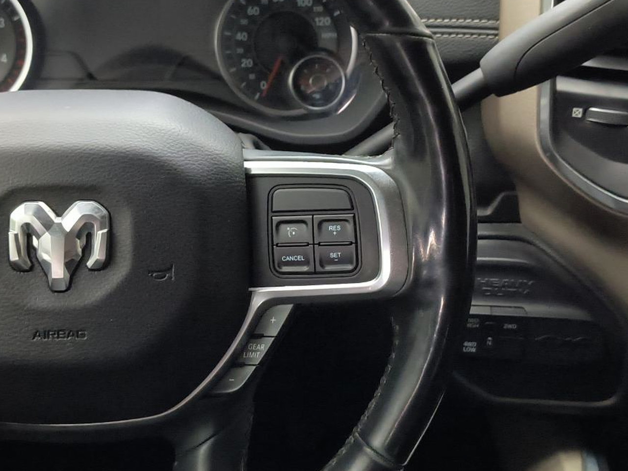 Used 2019 RAM 2500 Laramie AWD/4WD image 19