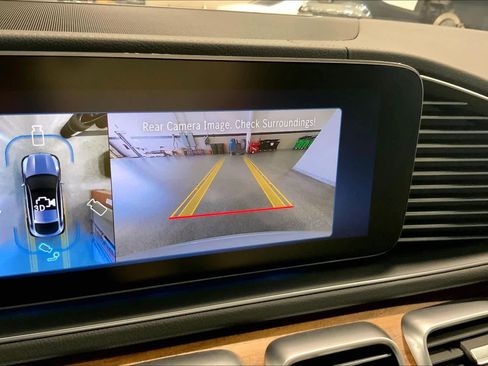 Used 2025 Mercedes-Benz GLE 450 4MATIC Coupe image 26