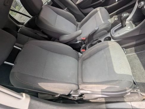 Used 2020 Chevrolet Trax LS FWD image 17