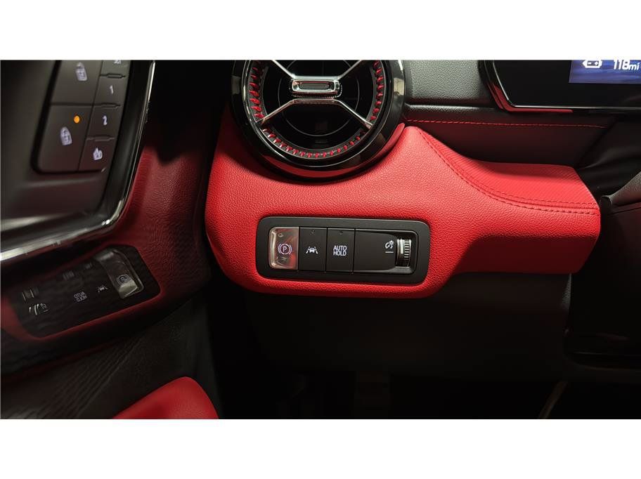 Used 2024 Chevrolet Blazer EV RS AWD/4WD image 39