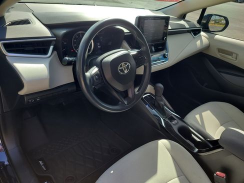 Certified 2022 Toyota Corolla LE image 17