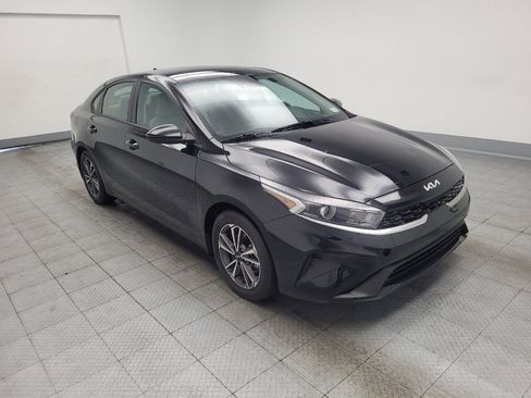 Used 2023 Kia Forte LXS FWD image 13