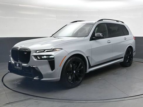 Used 2025 BMW X7 M60i AWD/4WD image 10