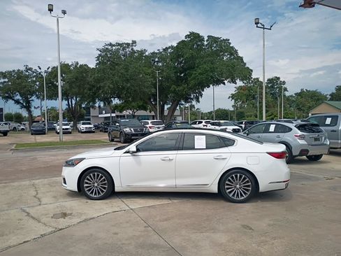 Used 2017 Kia Cadenza Technology FWD image 37