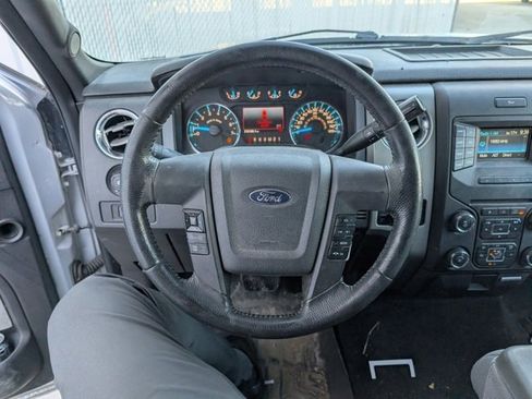 Used 2014 Ford F150 XLT w/ XLT Chrome Package image 8