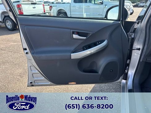 Used 2010 Toyota Prius Two FWD image 23