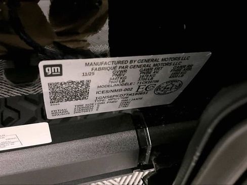 Used 2026 Chevrolet Tahoe Z71 w/ Comfort Package image 44