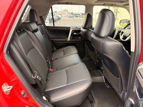 Used 2023 Toyota 4Runner Limited AWD/4WD image 15